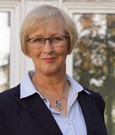 Cornelia Schmidt Cornelia Schmidt